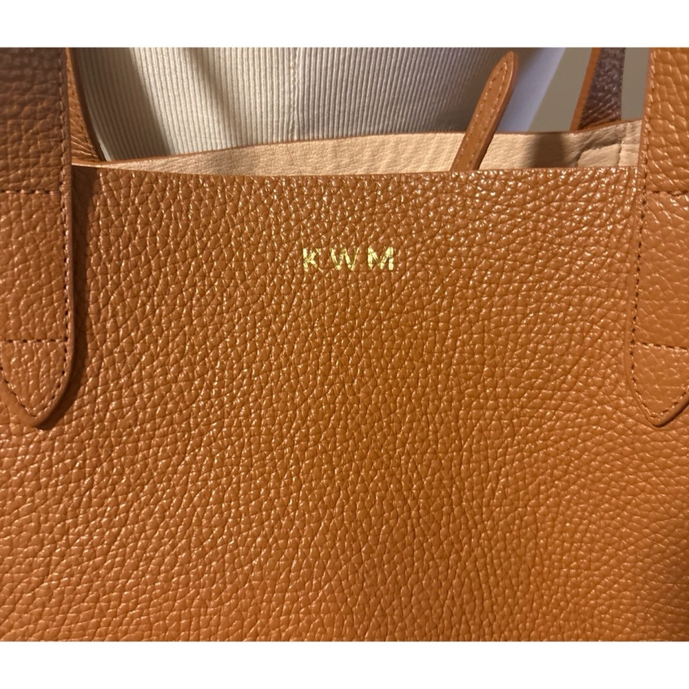 Cuyana Small Structured Leather Tote in Caramel / Blush ~ Monogram - Picture 7 of 11